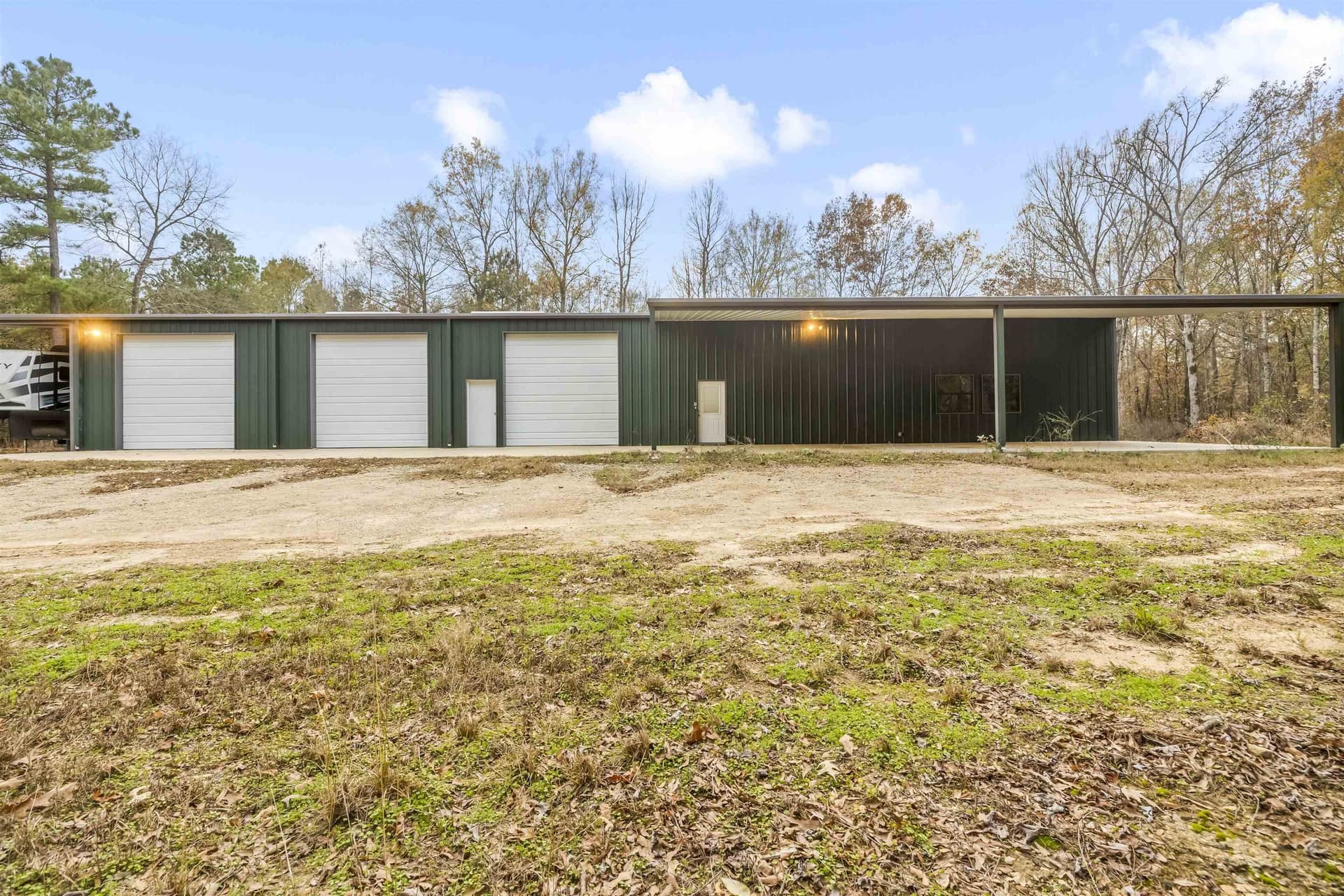 144.04 acres in Morris County gallery image 3