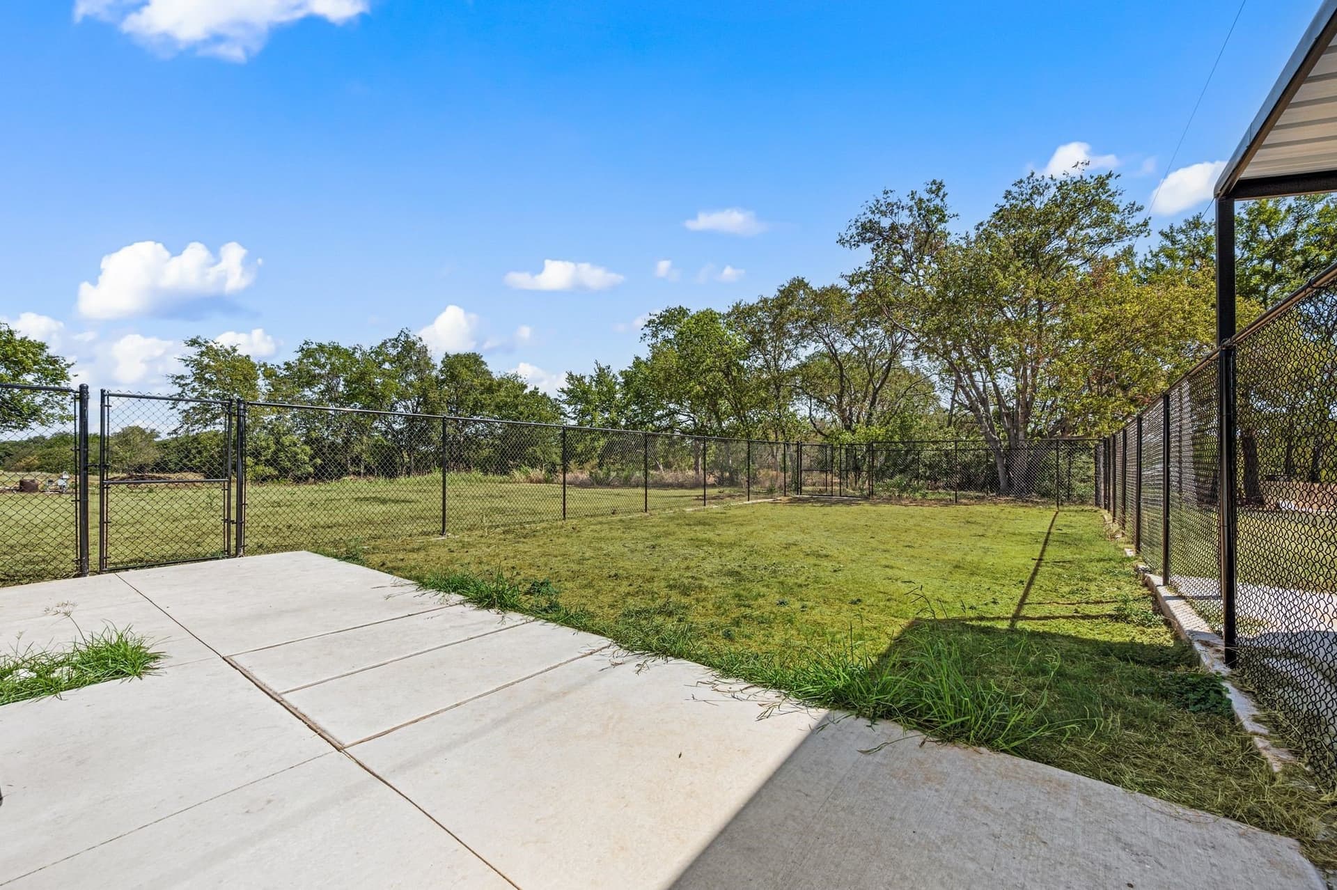 67.62 acres in Tarrant County - photo 21