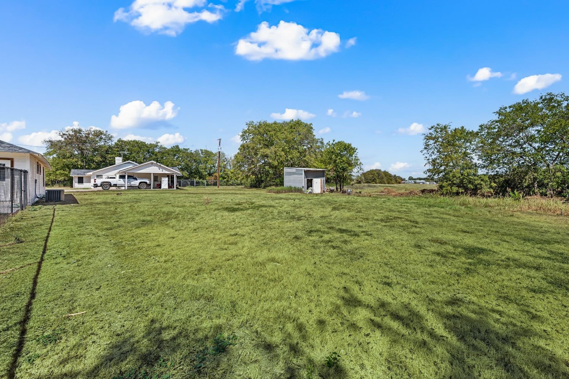 67.62 acres in Tarrant County - photo 24