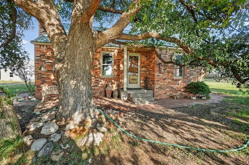 51.77 acres in Midland County