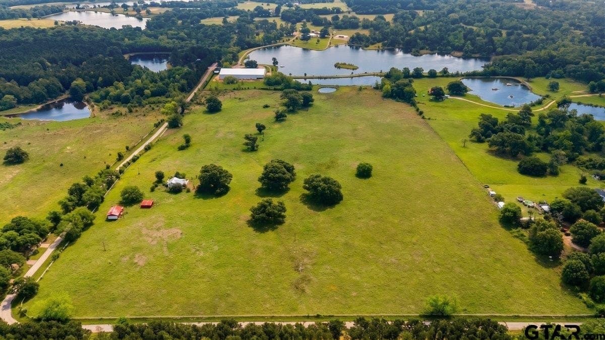 65.22 acres in Henderson County - photo 8