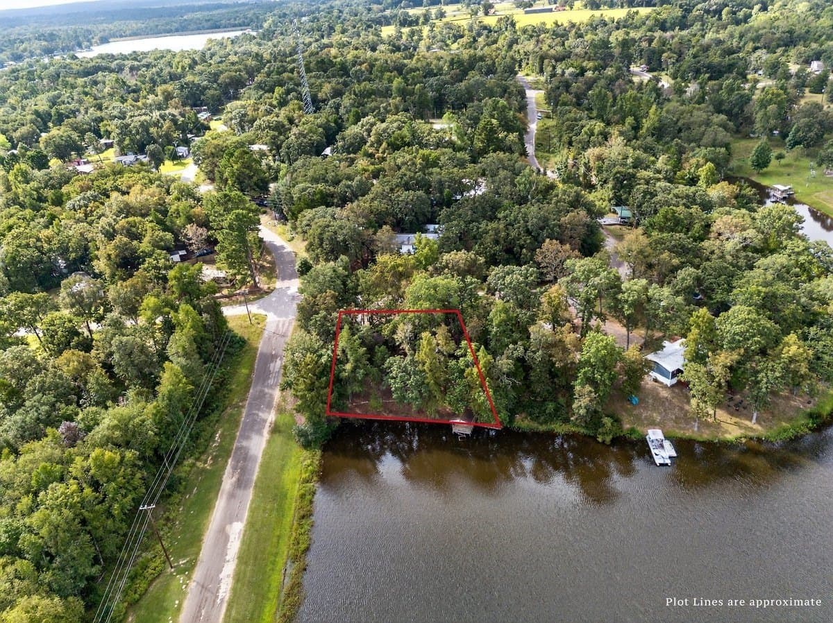 0.38 acres in Van Zandt County gallery image 2