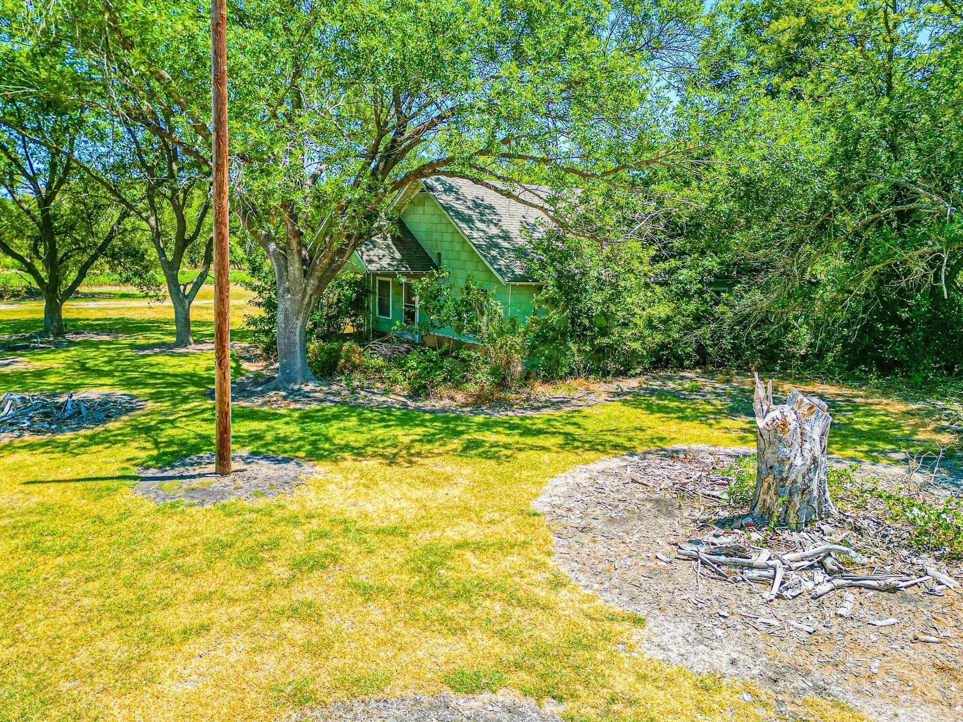 100.56 acres in Hill County - photo 9