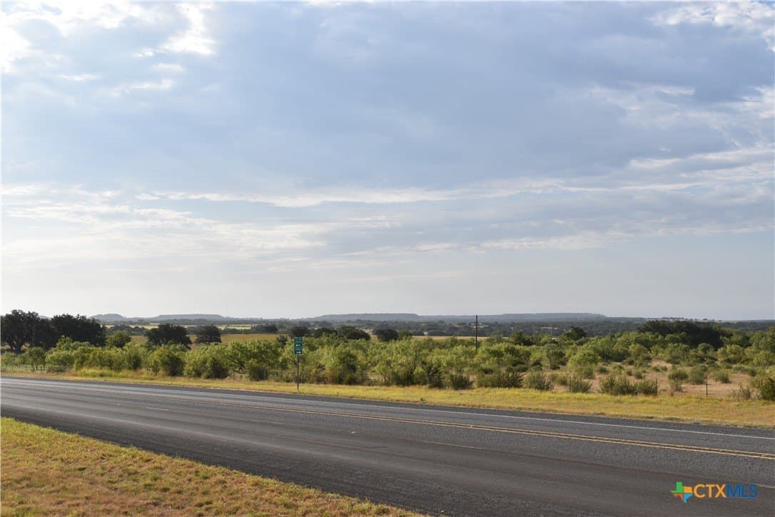 36 acres in Lampasas County - photo 2