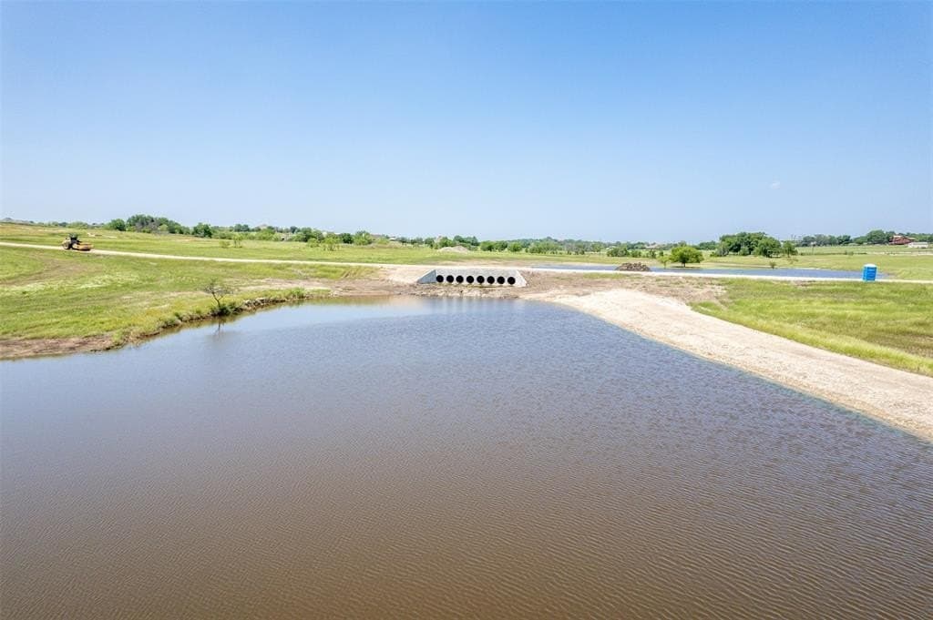 3.77 acres in Parker County gallery image 4