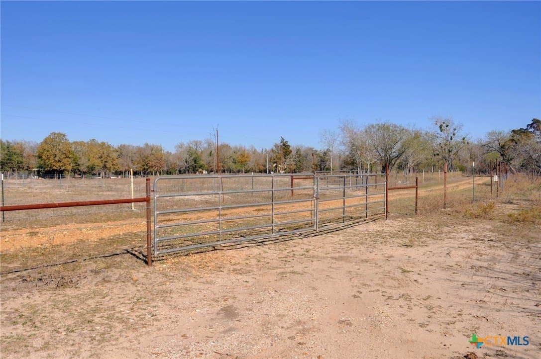 29.15 acres in Fayette County - photo 36