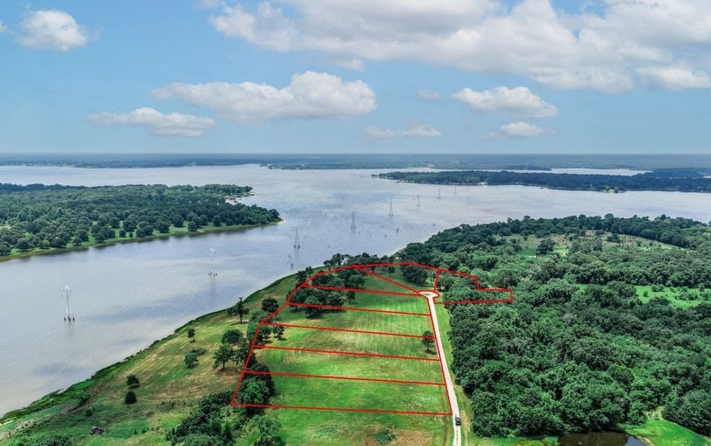 1.32 acres in Rains County - photo 26