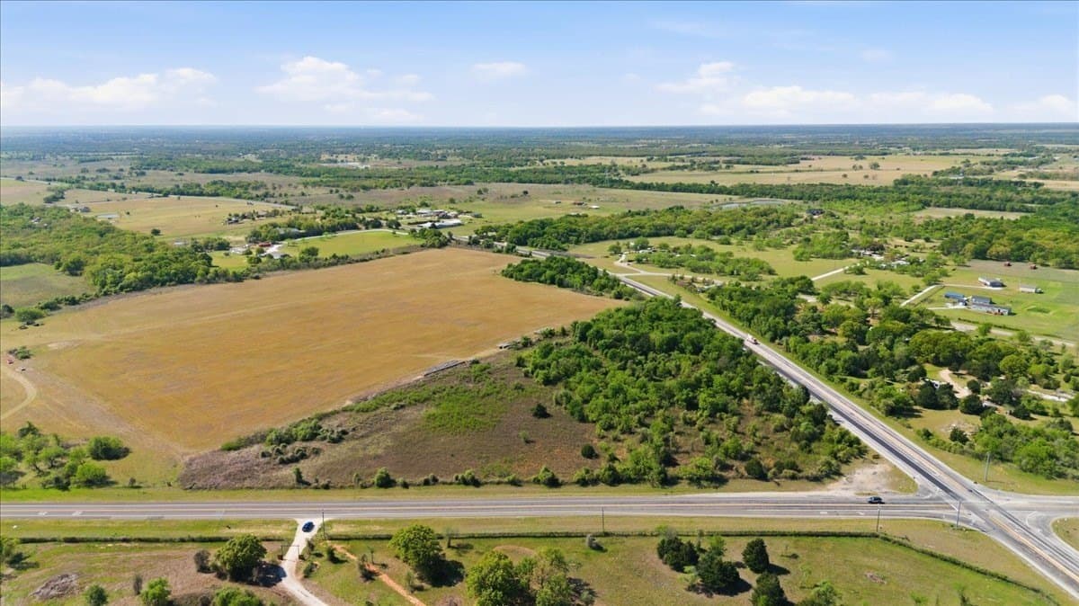 8.67 acres in Hill County - photo 5