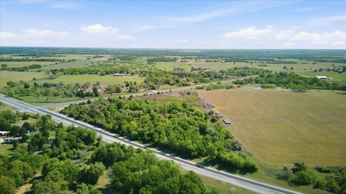 8.67 acres in Hill County - photo 8