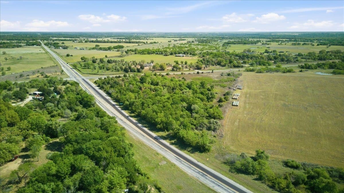 8.67 acres in Hill County - photo 11