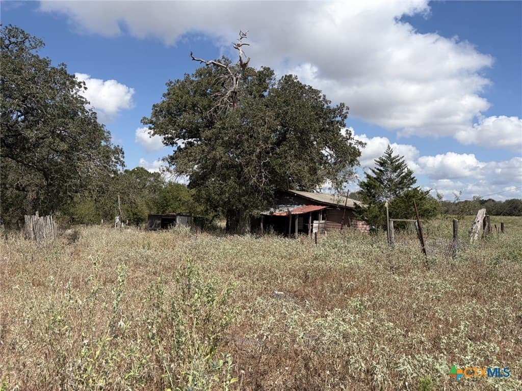 52.08 acres in Caldwell County - photo 3