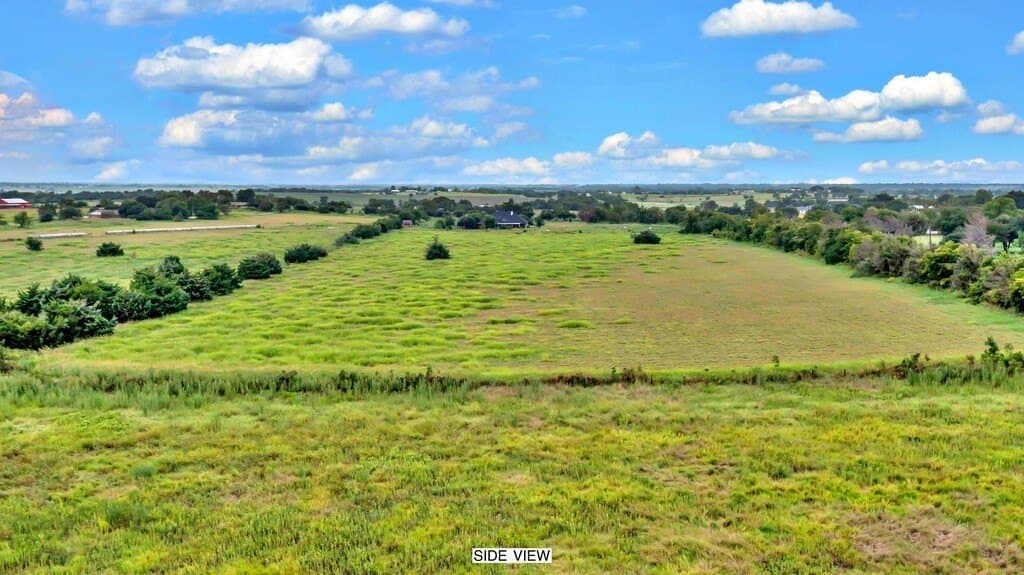 4.83 acres in McLennan County - photo 9