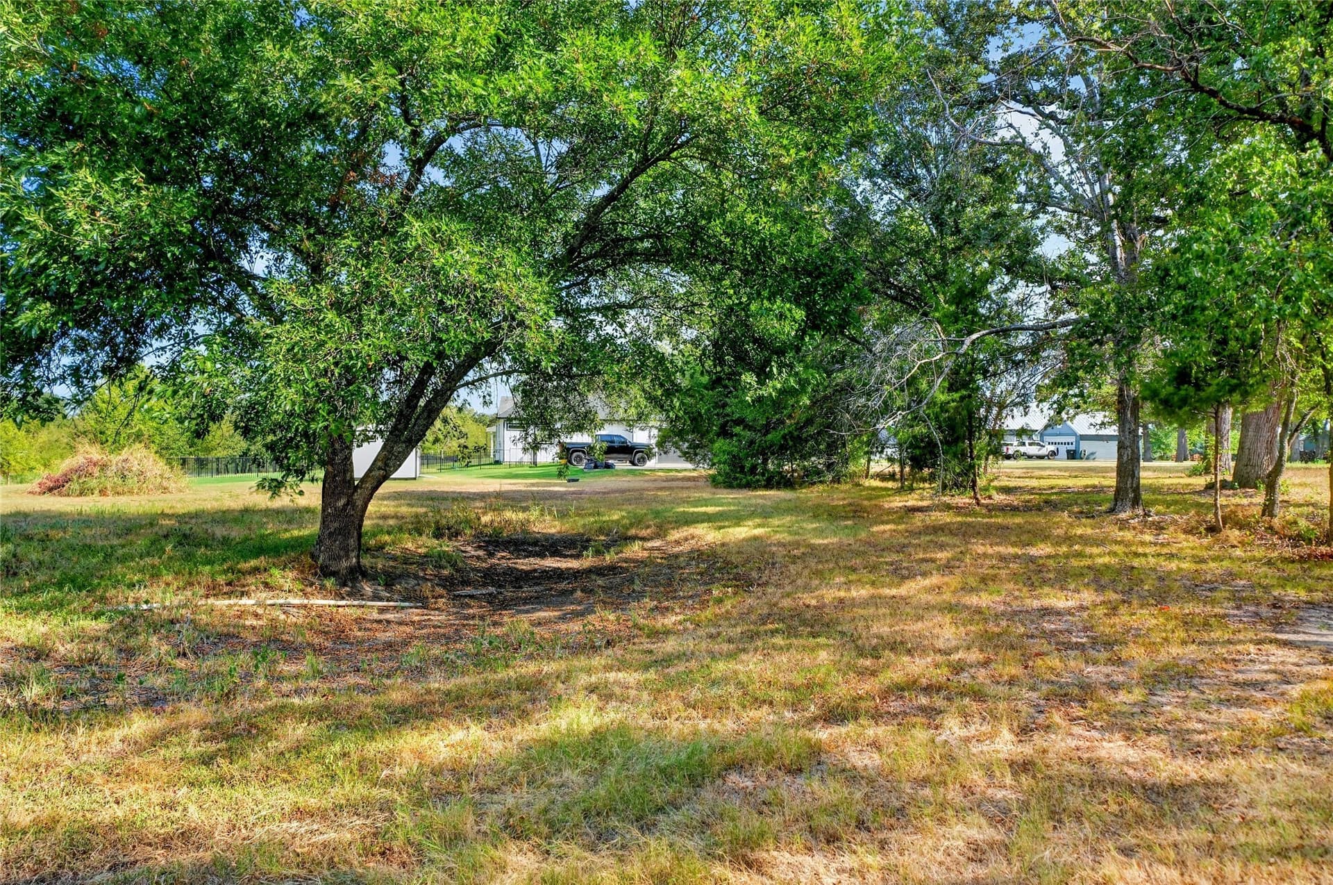 1.41 acres in Hunt County - photo 8