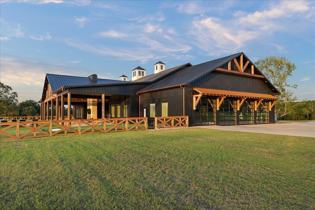 333 acres in Smith County gallery image 2
