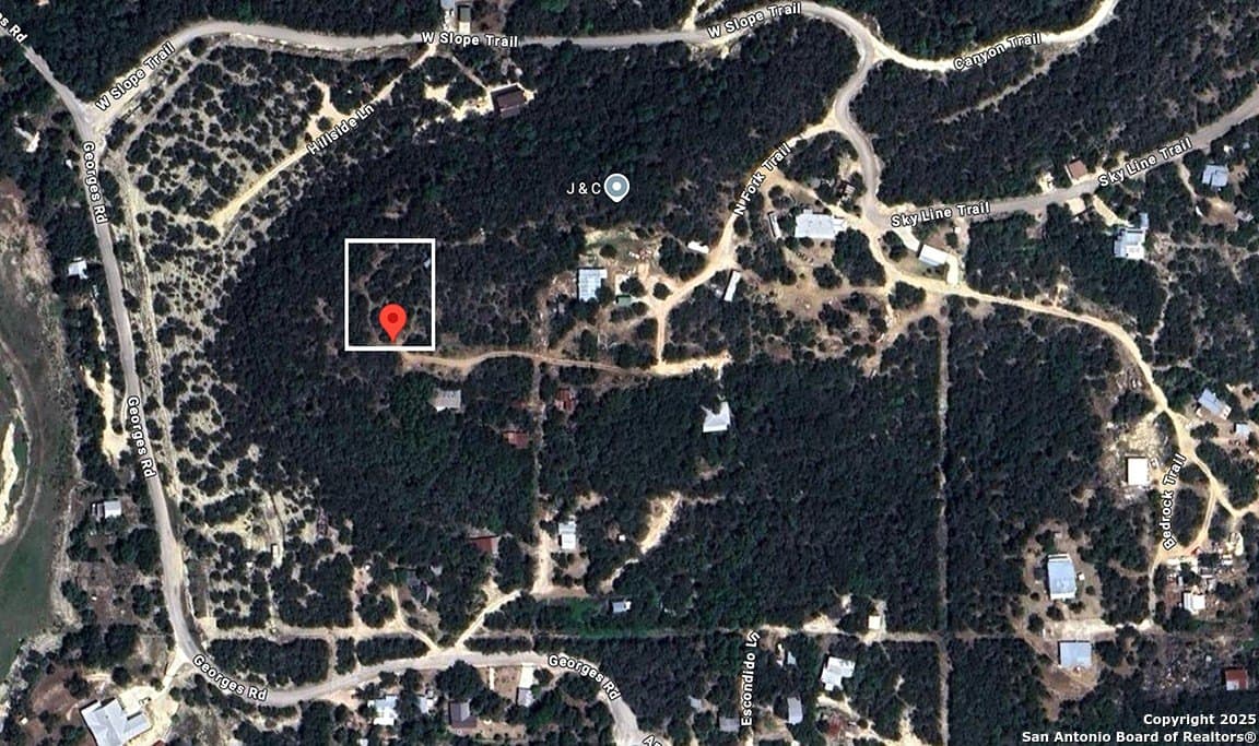 0.4 acres in Bandera County
