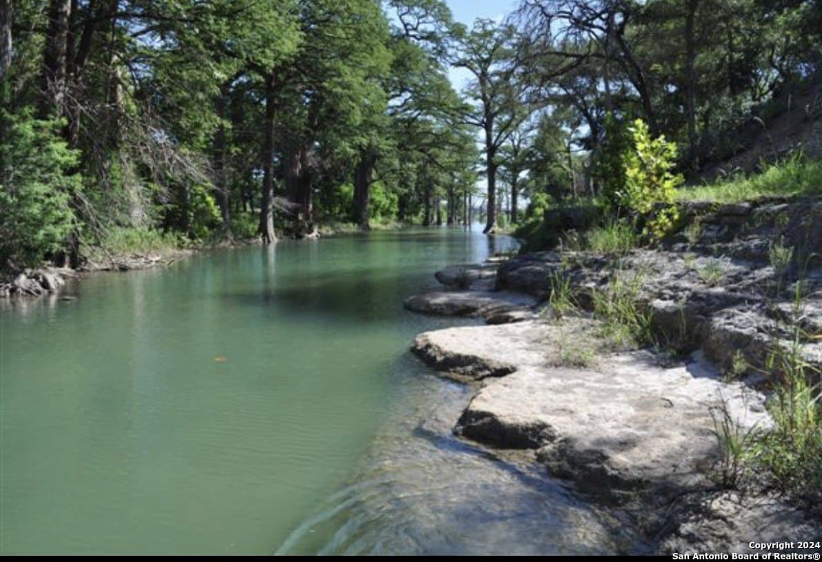 1.02 acres in Comal County - photo 17