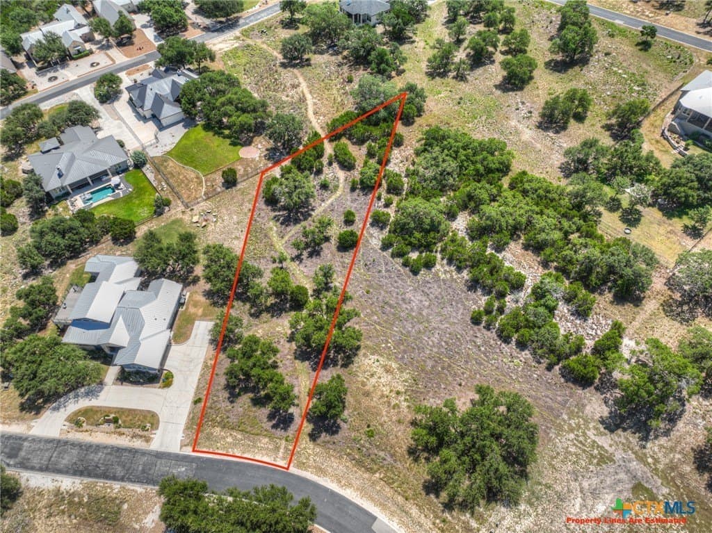 0.53 acres in Comal County - photo 8