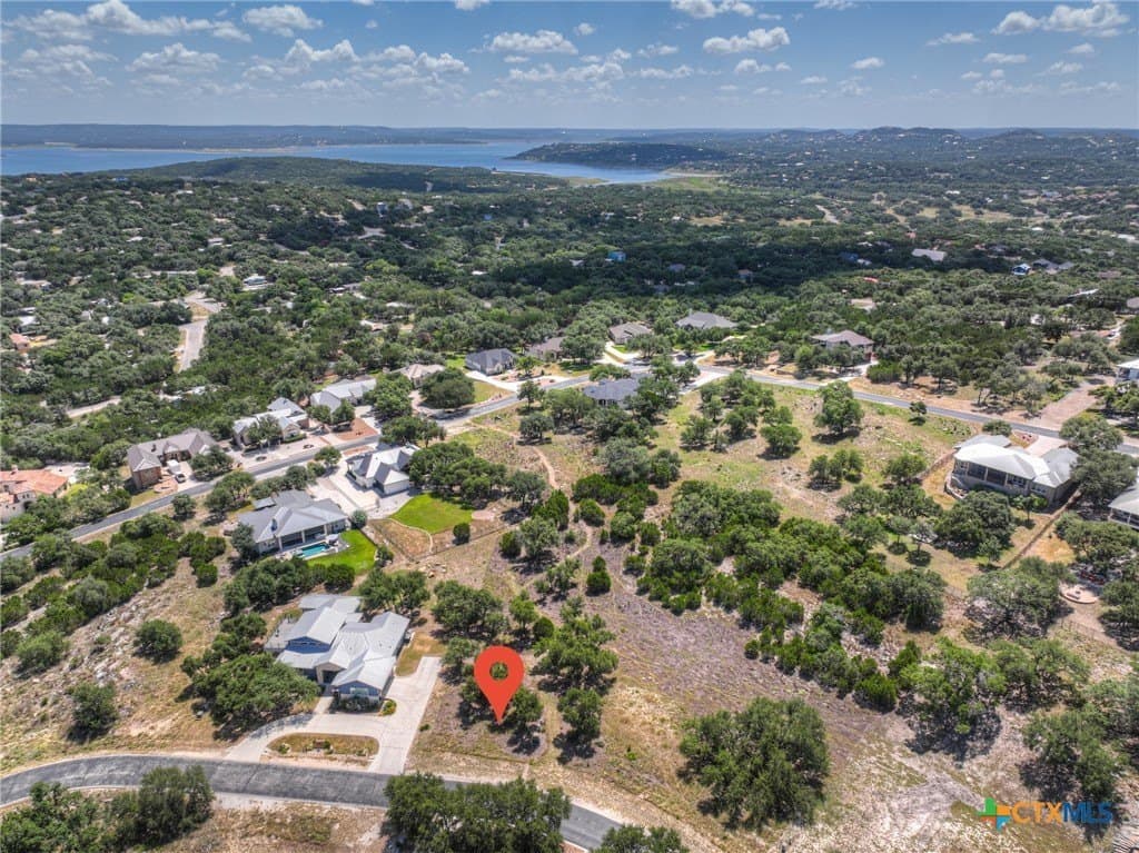 0.53 acres in Comal County - photo 9
