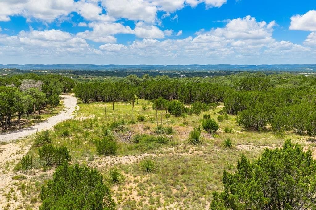 9.75 acres in Bandera County gallery image 2