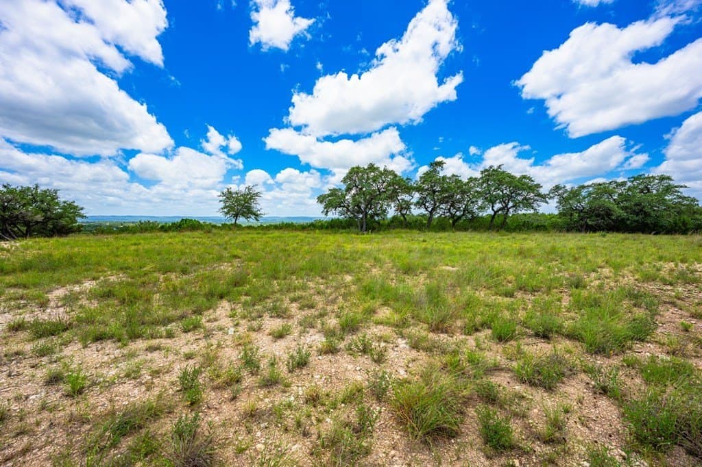 9.75 acres in Bandera County - photo 7