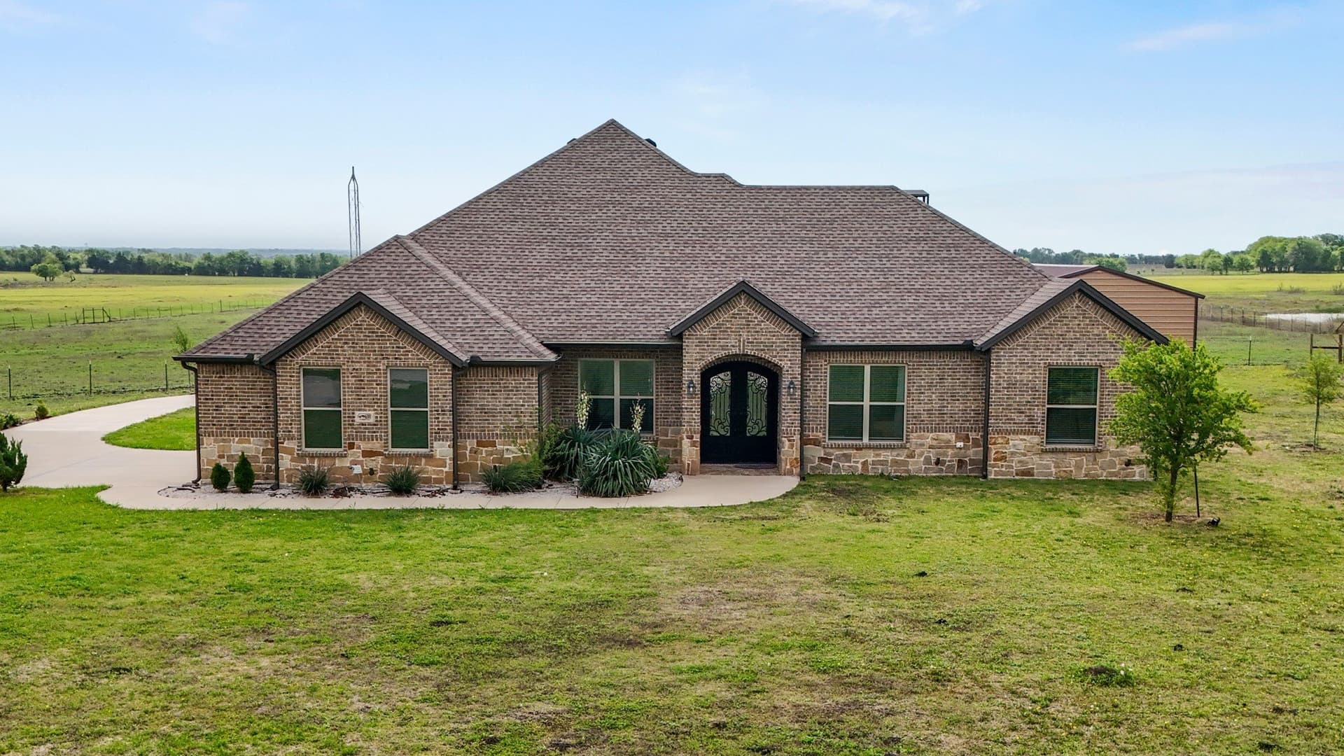 10.87 acres in Rockwall County gallery image 2