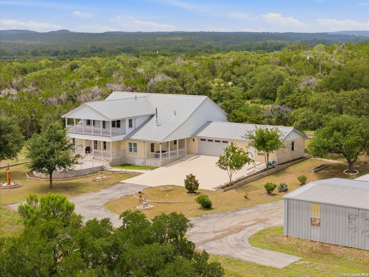 10.96 acres in Blanco County gallery image 3