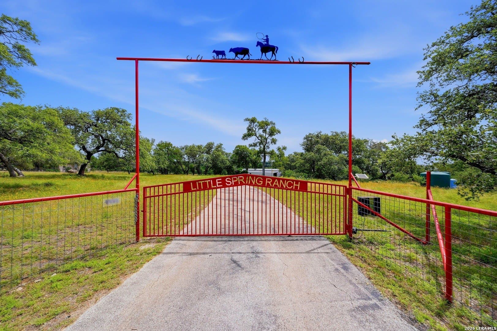 10.96 acres in Blanco County gallery image 2