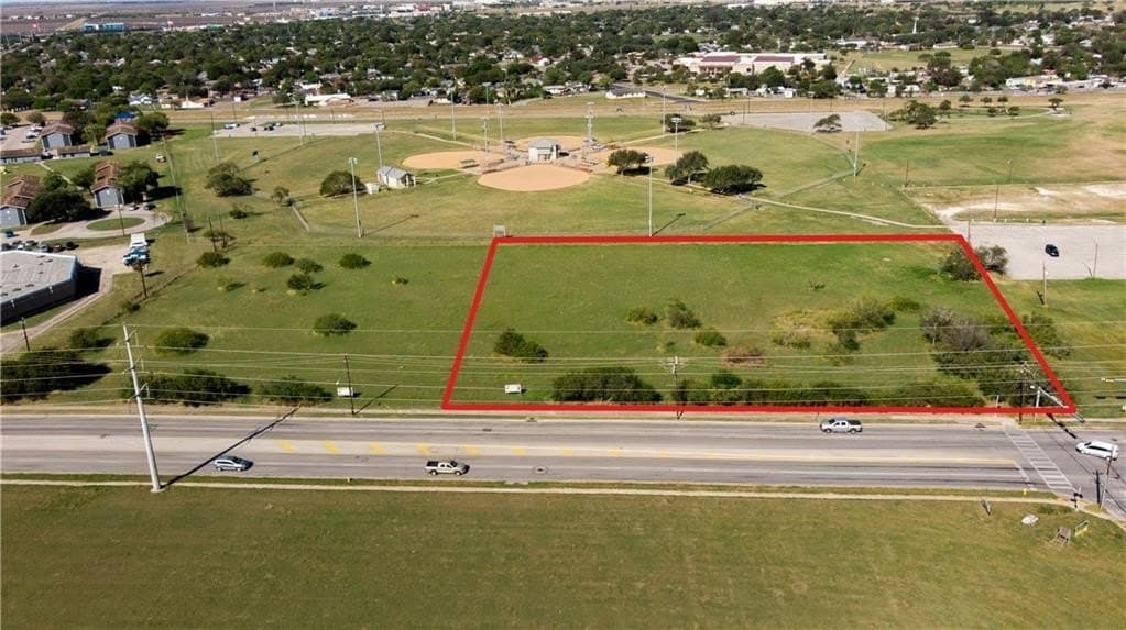 100,000 acres in Nueces County - photo 3