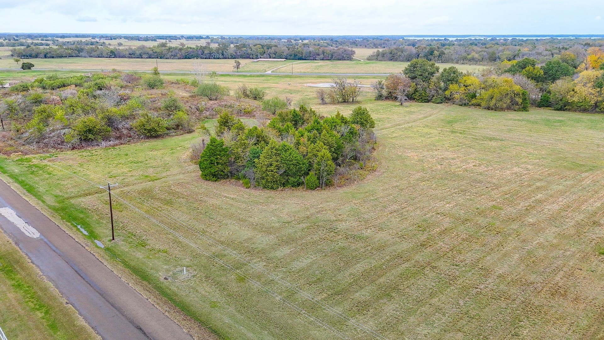 2.03 acres in Navarro County - photo 4