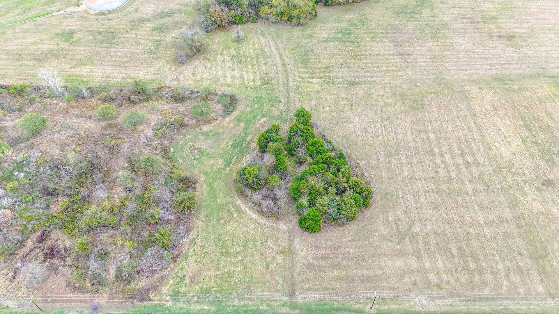 2.03 acres in Navarro County - photo 10