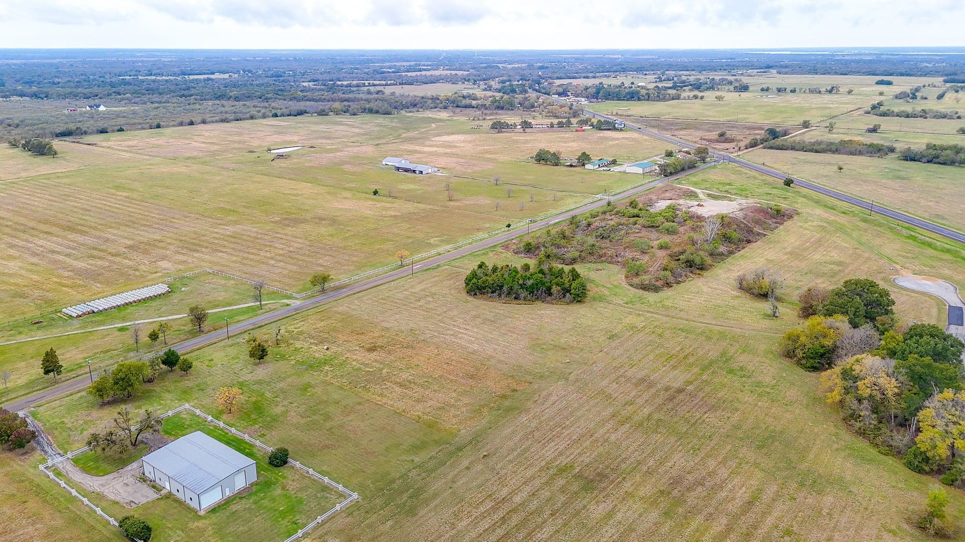 2.03 acres in Navarro County - photo 14