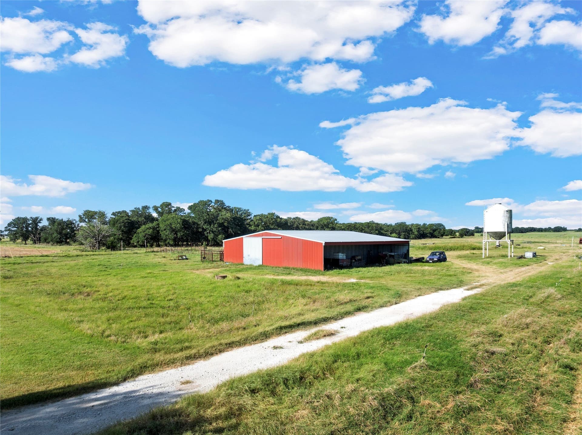 42.81 acres in Hill County - photo 28