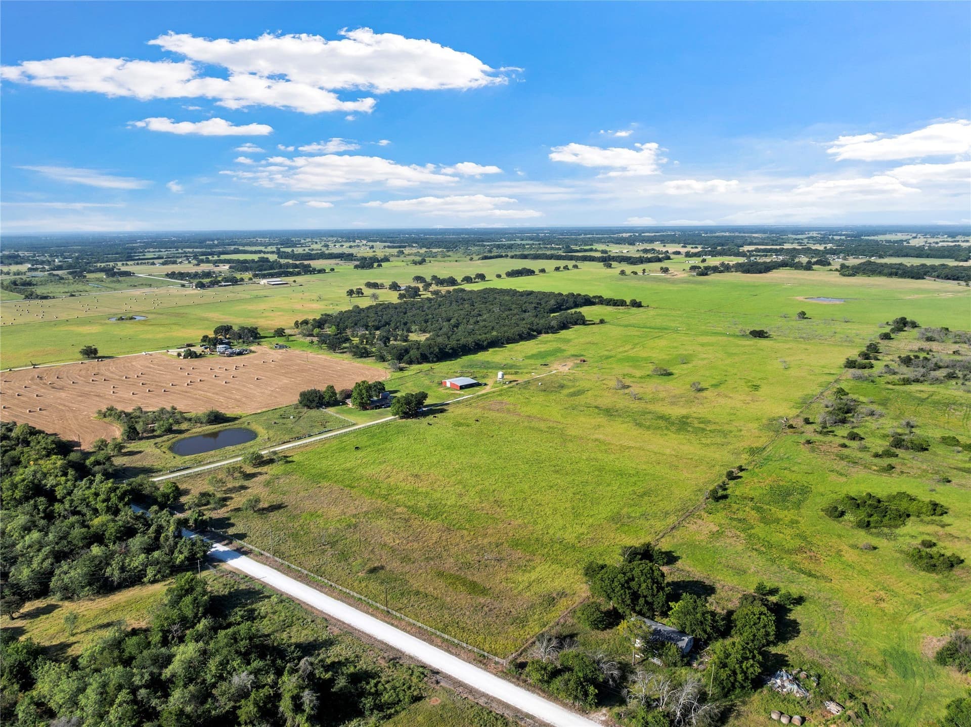 42.81 acres in Hill County - photo 2