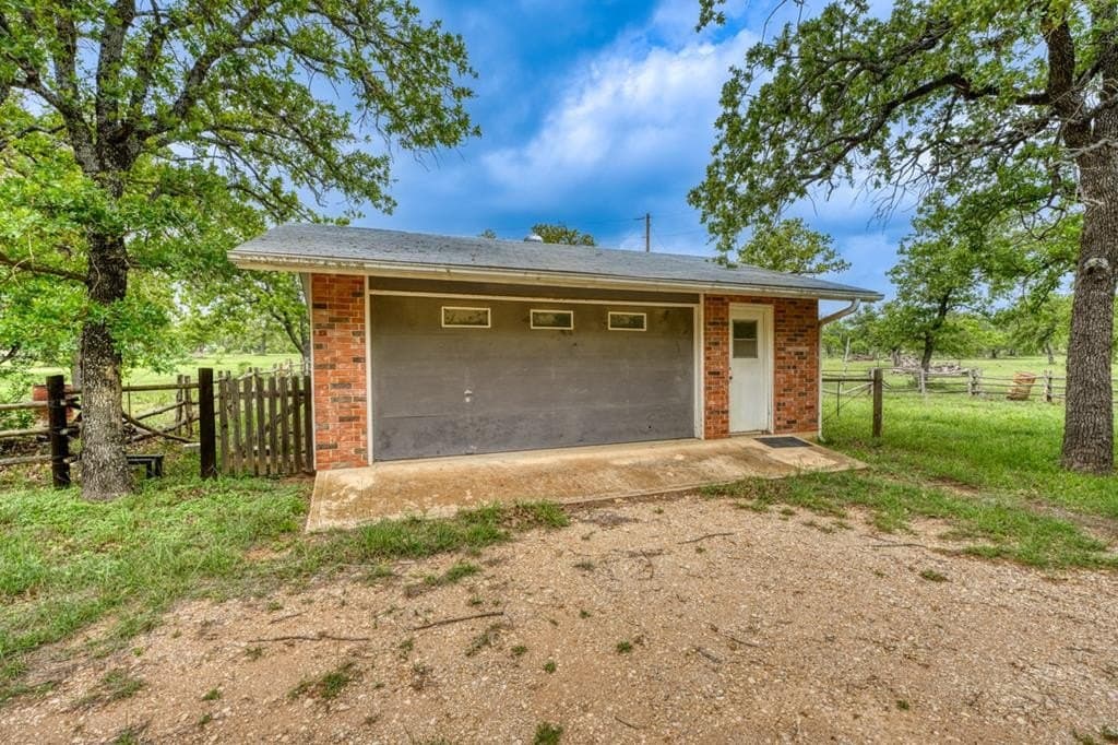 59 acres in Gillespie County - photo 25