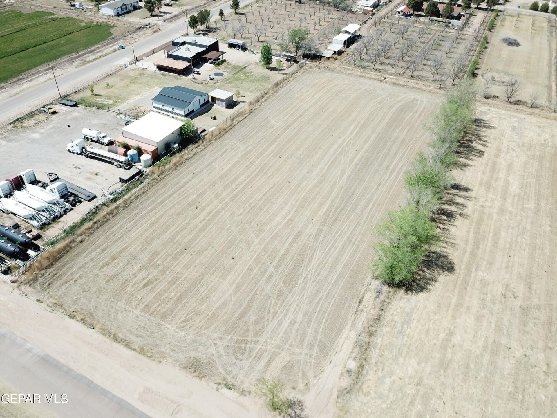 1.99 acres in El Paso County gallery image 3