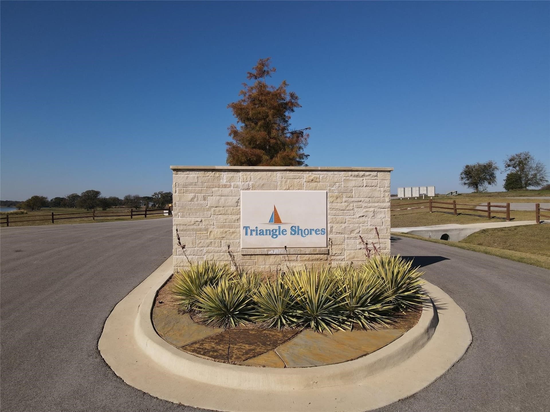1.19 acres in Navarro County - photo 4
