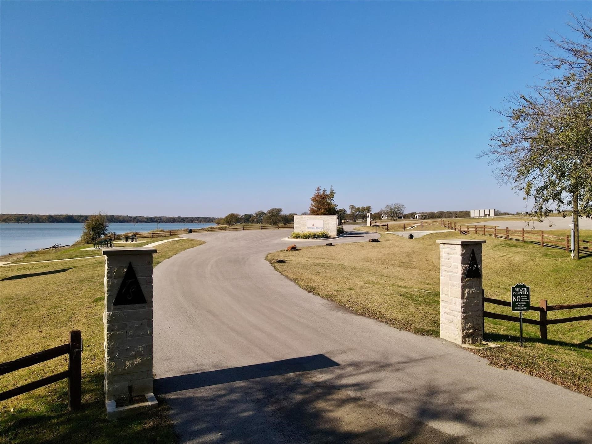 1.19 acres in Navarro County - photo 3