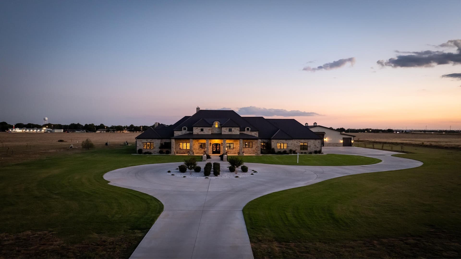 10.44 acres in Lubbock County gallery image 3