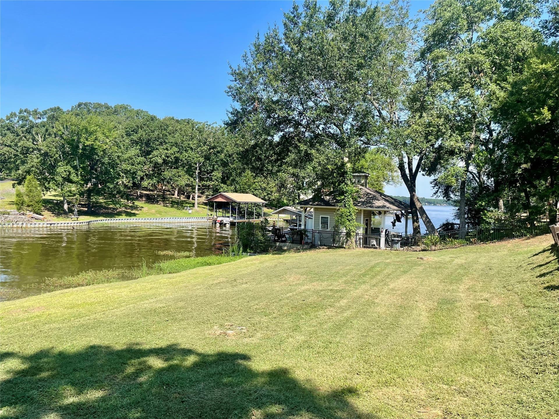 0.42 acres in Henderson County - photo 6