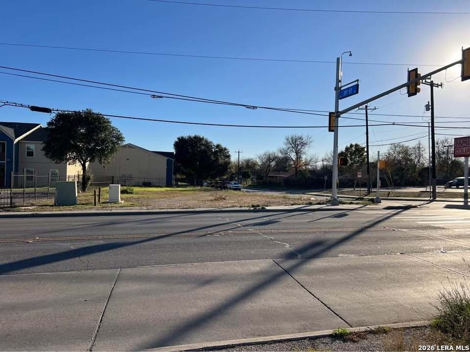 0.17 acres in Bexar County - photo 6