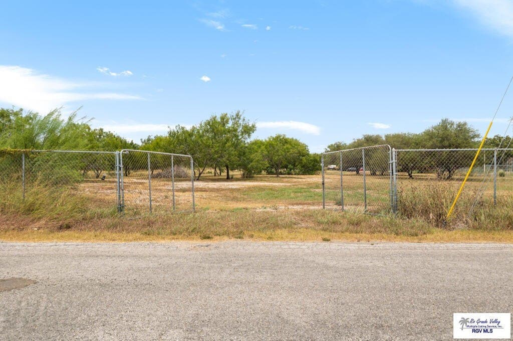 14.9 acres in CAMERON County - photo 4