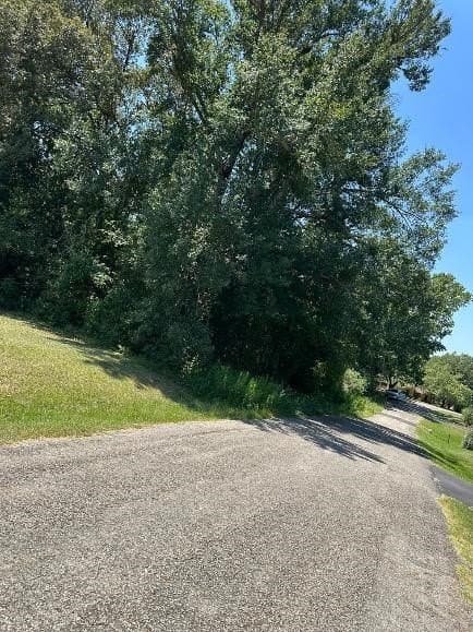 0.95 acres in Anderson County