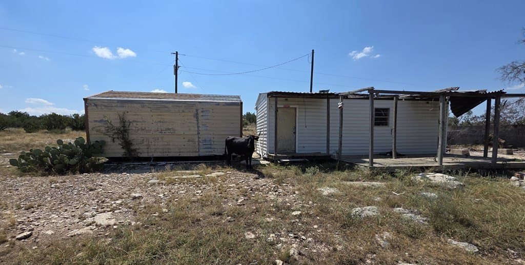 49.66 acres in Val Verde County gallery image 3
