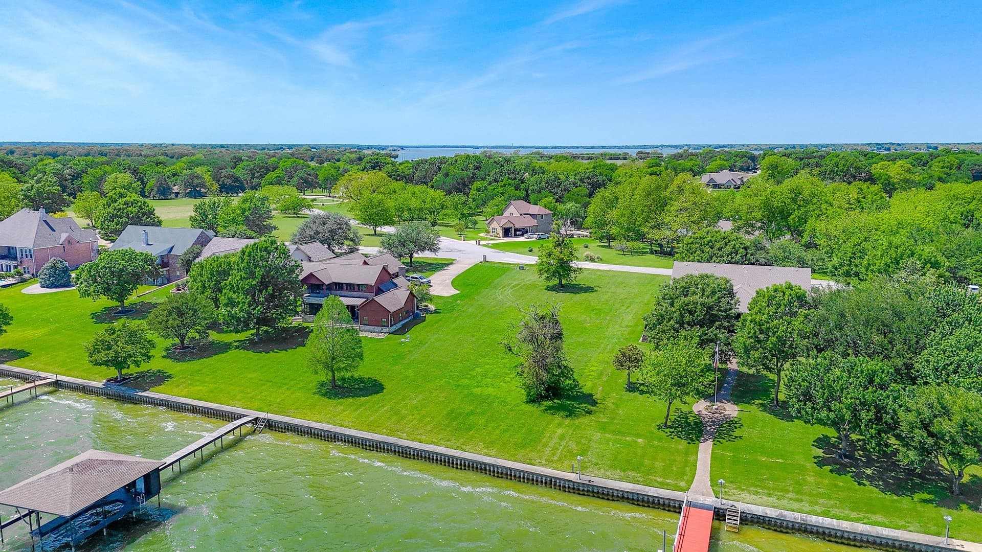 0.6 acres in Navarro County - photo 14