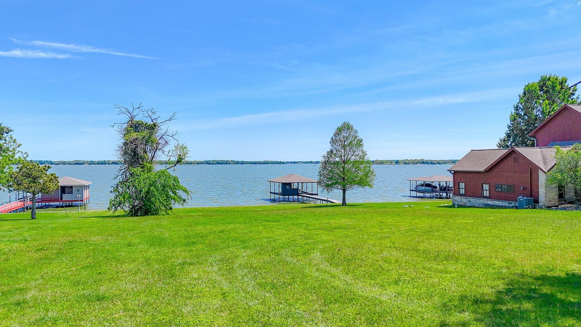 0.6 acres in Navarro County - photo 31