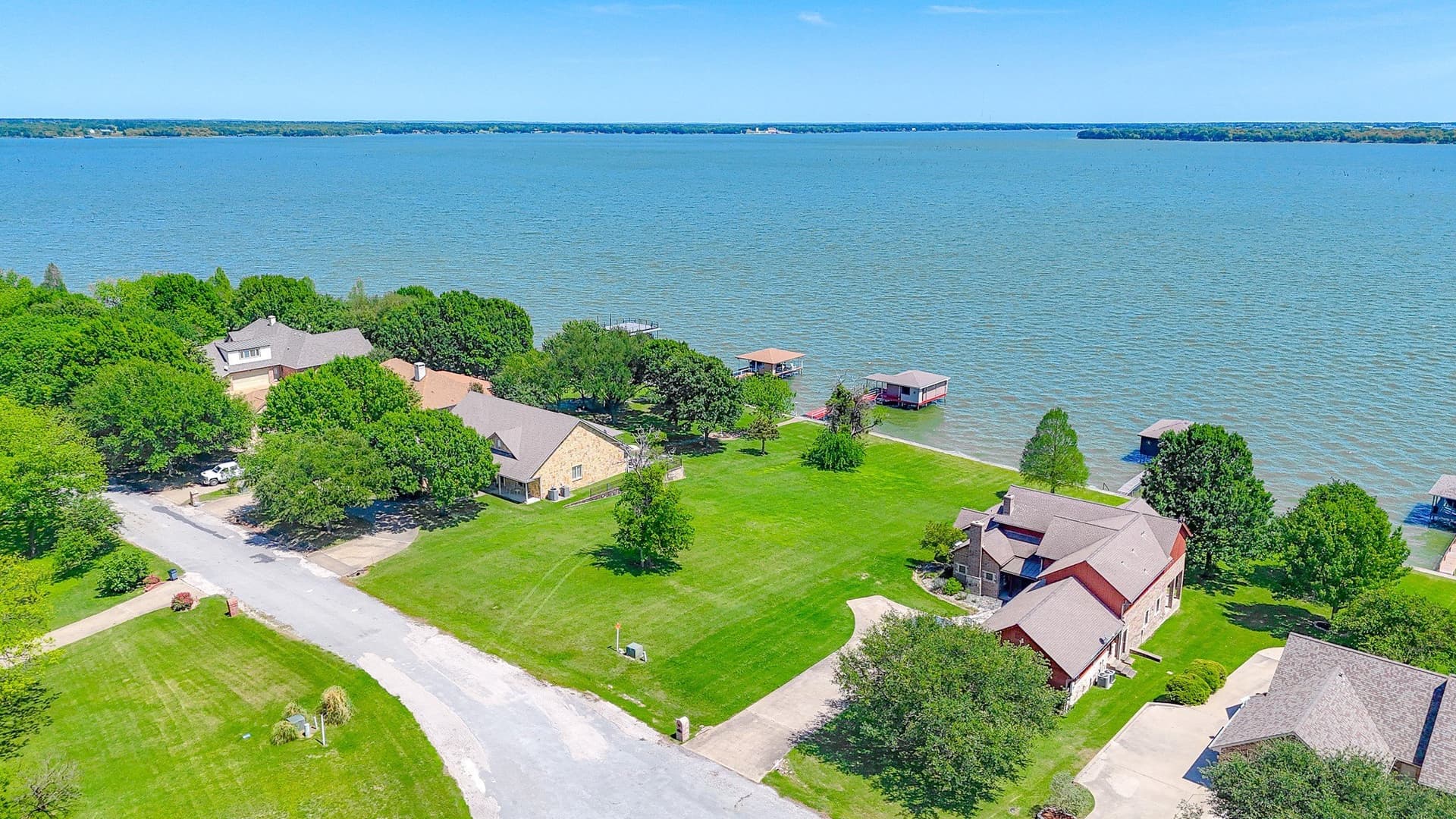 0.6 acres in Navarro County - photo 21