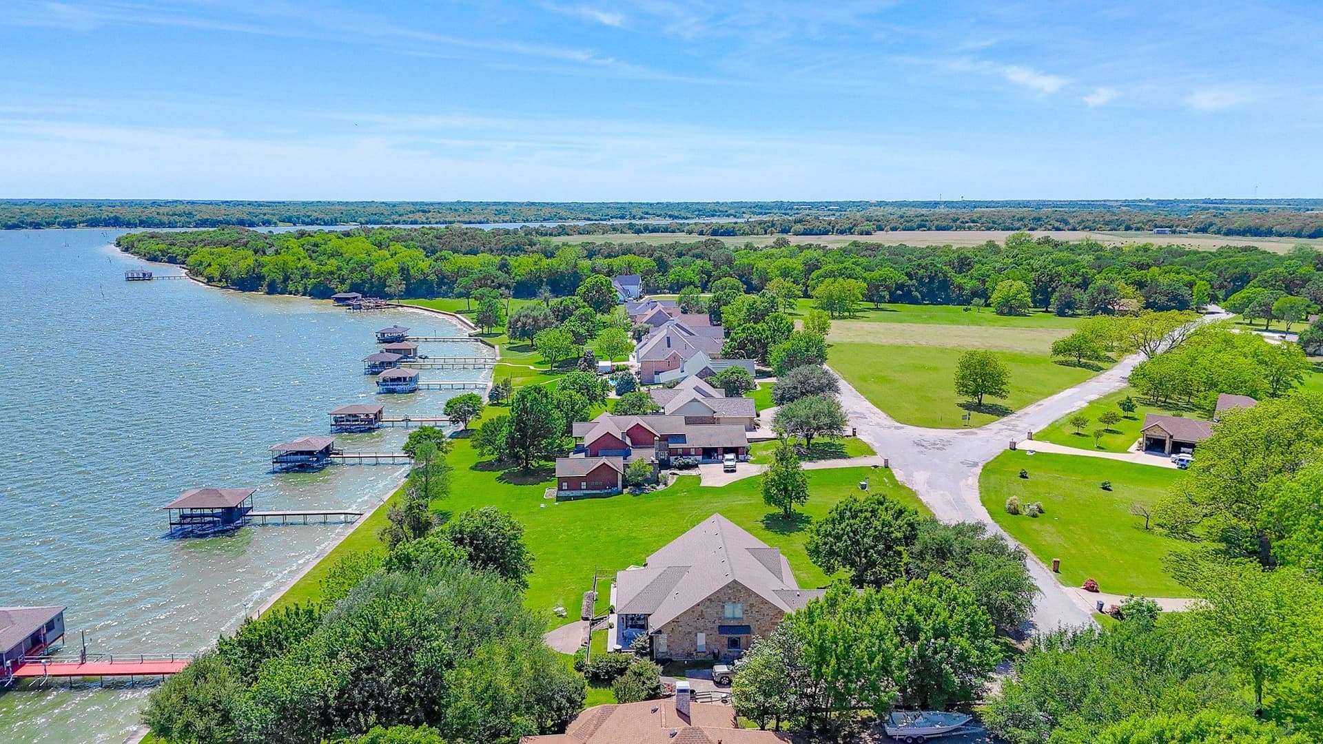 0.6 acres in Navarro County - photo 8