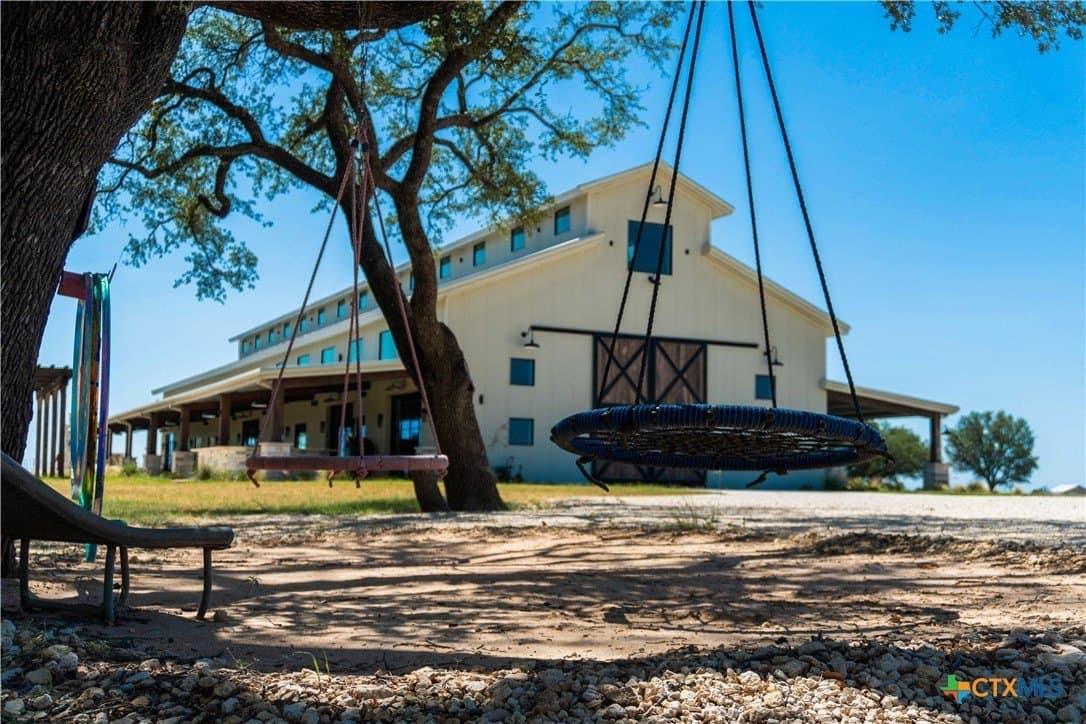 55 acres in Coryell County gallery image 2