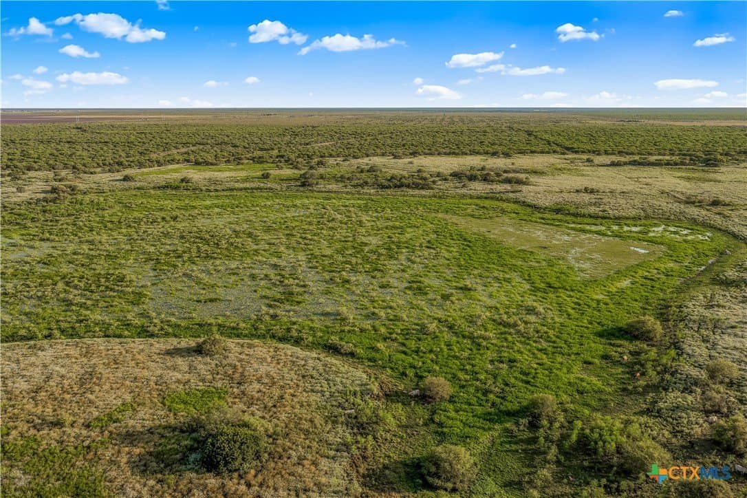 511.51 acres in Refugio County - photo 5