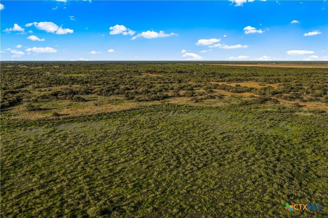511.51 acres in Refugio County - photo 18